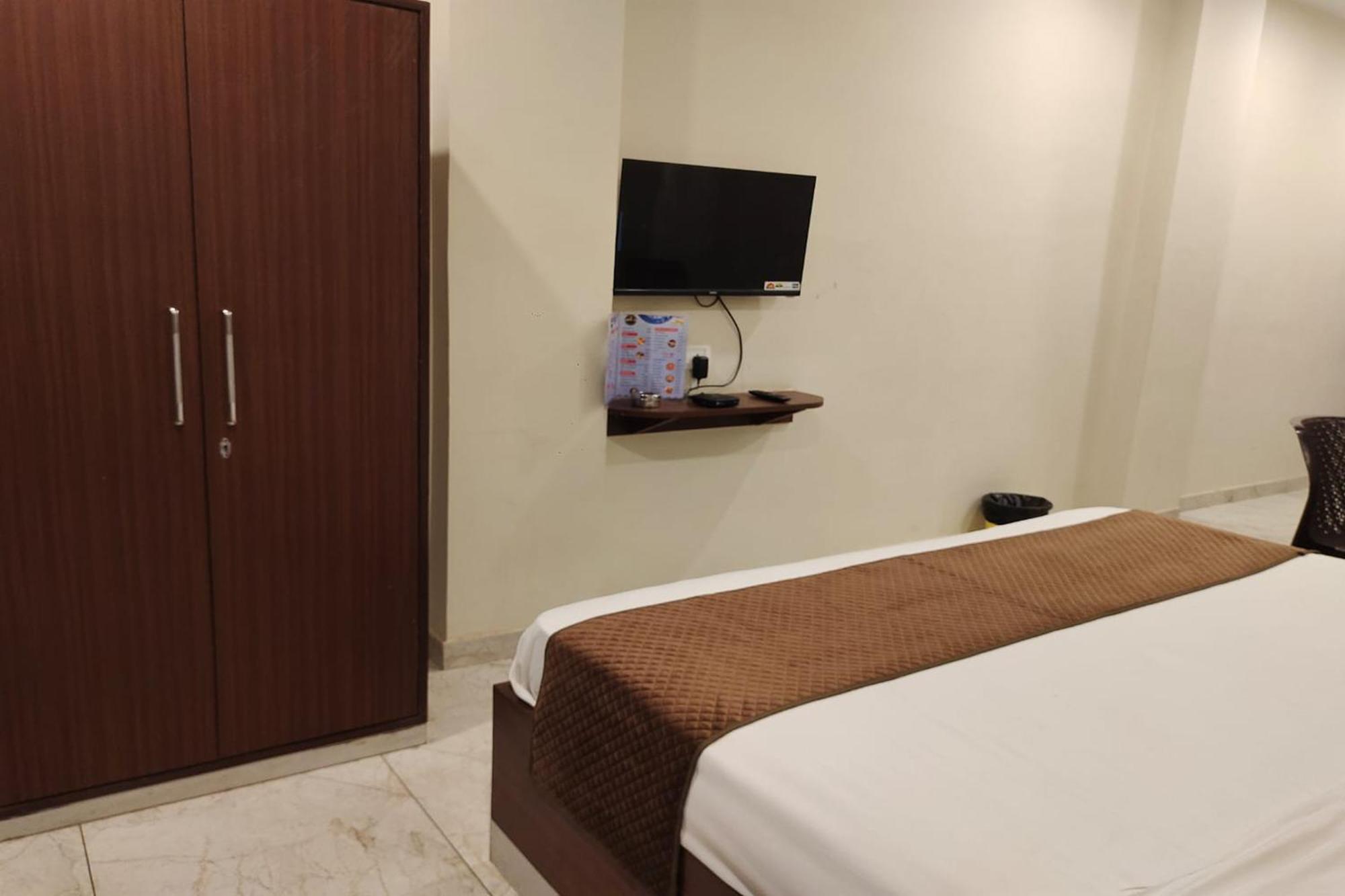 Hotel Le Blue Moon